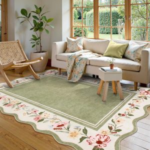 Floral Scalloped Area Rug